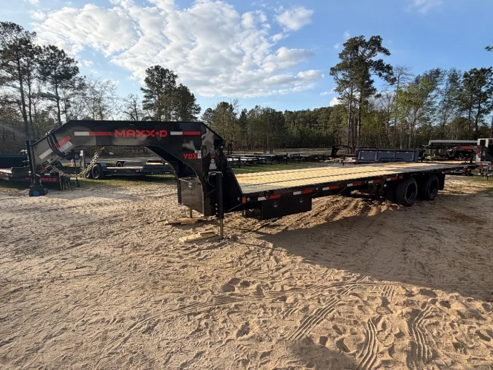 Maxx-D Gooseneck Trailers